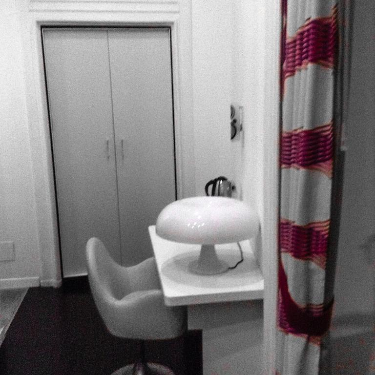 The Fresh Glamour Accommodation نابولي المظهر الخارجي الصورة