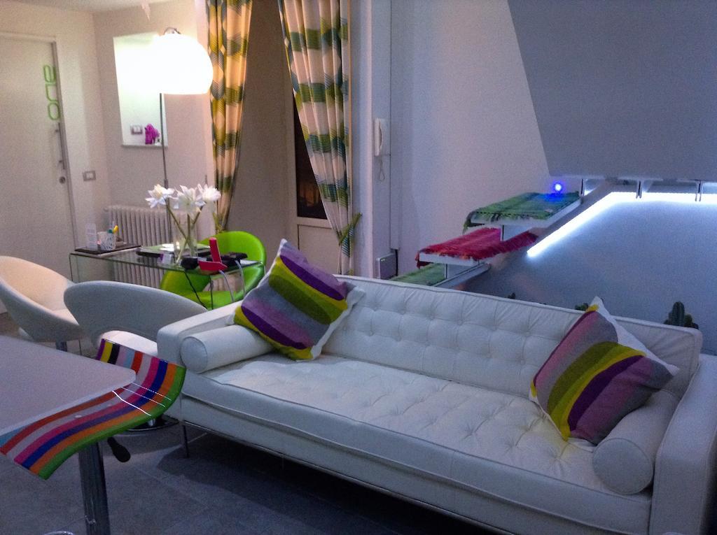 The Fresh Glamour Accommodation نابولي المظهر الخارجي الصورة