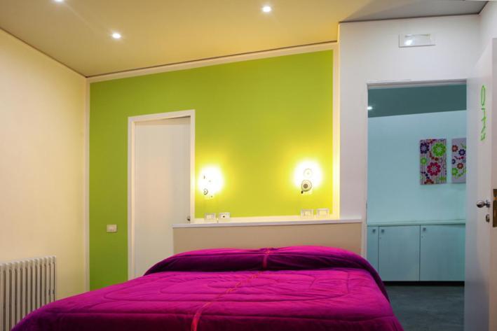 The Fresh Glamour Accommodation نابولي الغرفة الصورة